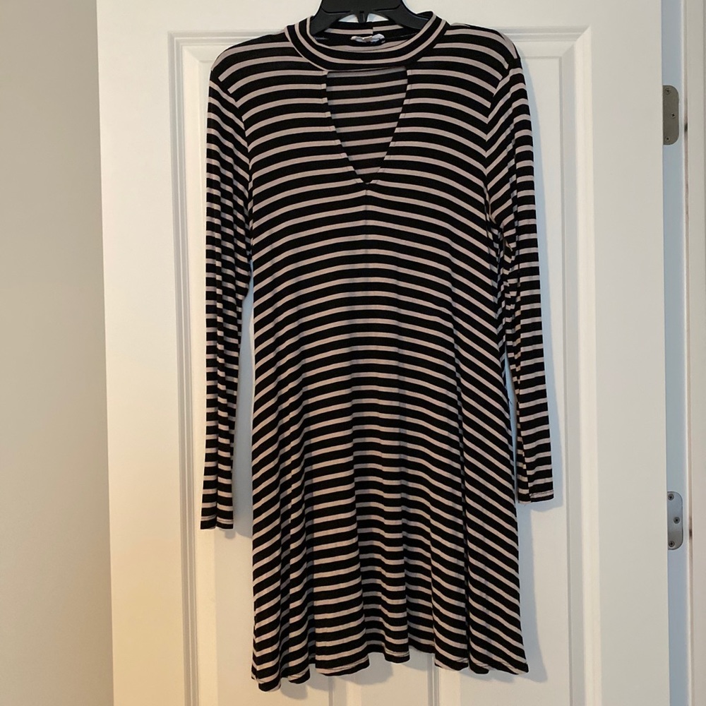 Long Sleeve Mock Chocker Shift Dress WITH POCKETS!